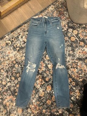 Abercrombie & Fitch Light Blue Skinny Distressed Jeans